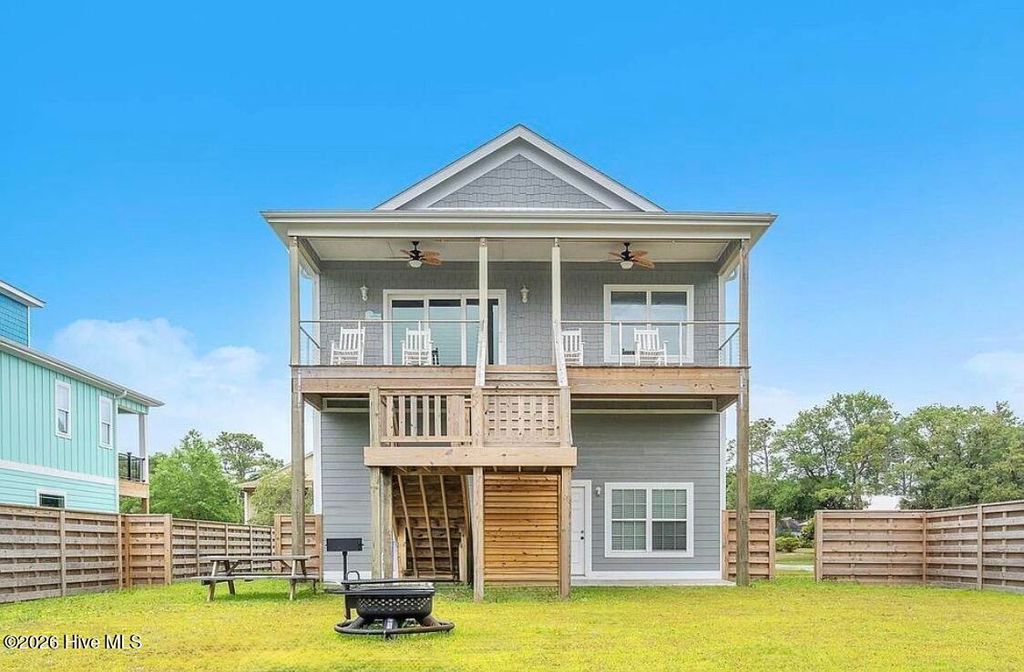 Photo of 602 E Yacht Drive, Oak Island, NC 28465 (MLS # 100567556)