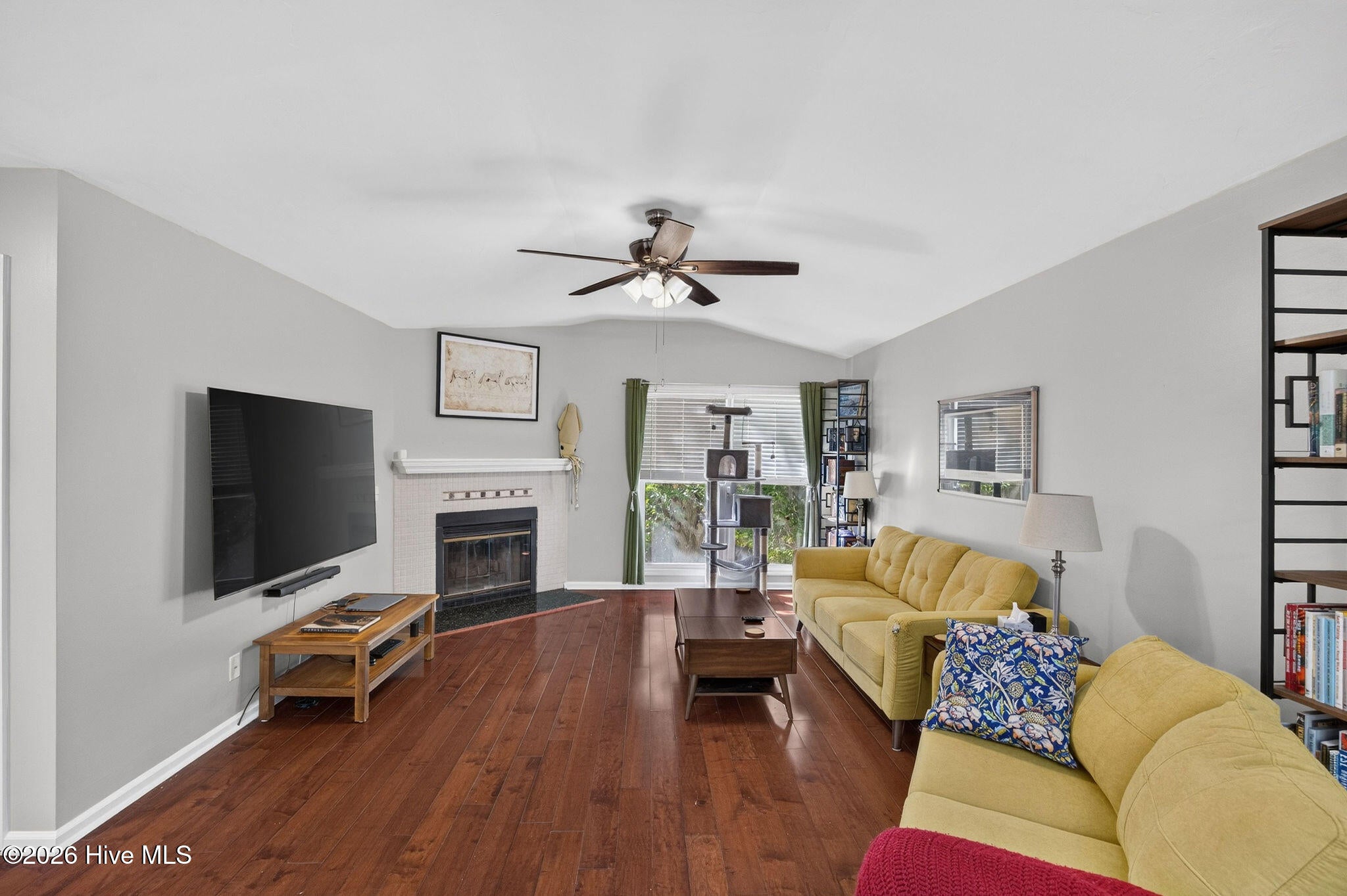 111 Dron Place