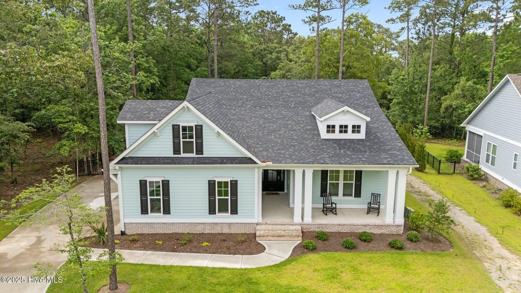 Photo of 633 Ashbury Drive SE, Bolivia, NC 28422 (MLS # 100510918)