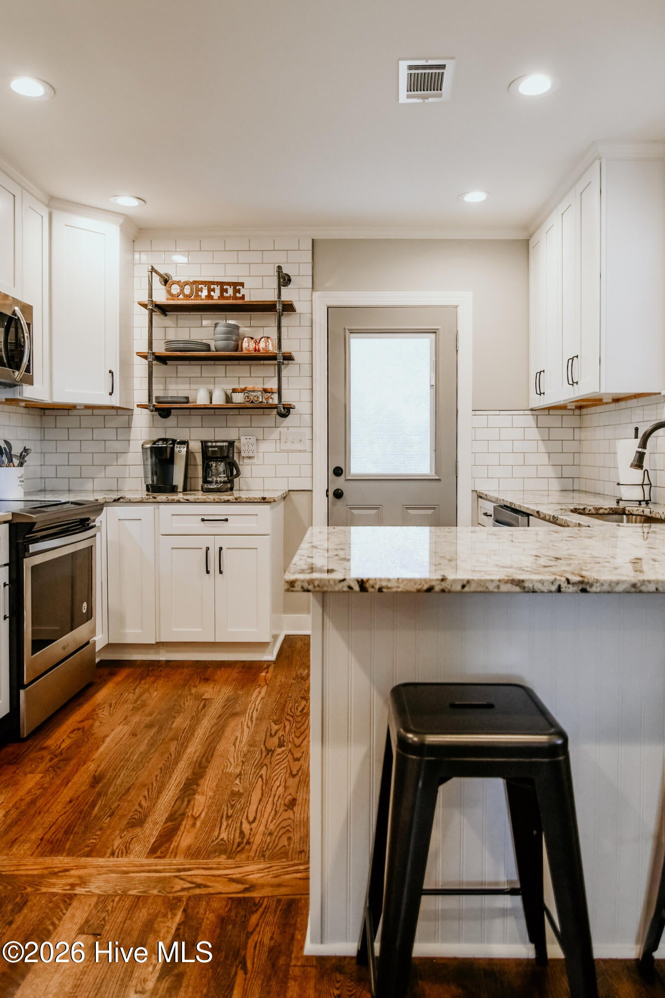 Listing image 13