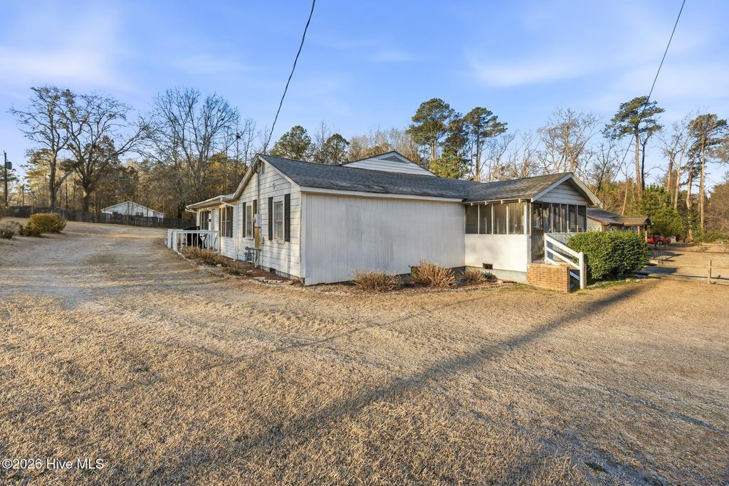 Photo of 114 Forrest Street, Rockingham, NC 28379 (MLS # 100552428)