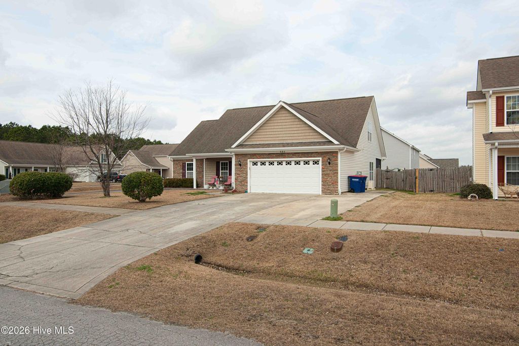Photo of 301 Elk Court, Jacksonville, NC 28546 (MLS # 100557522)