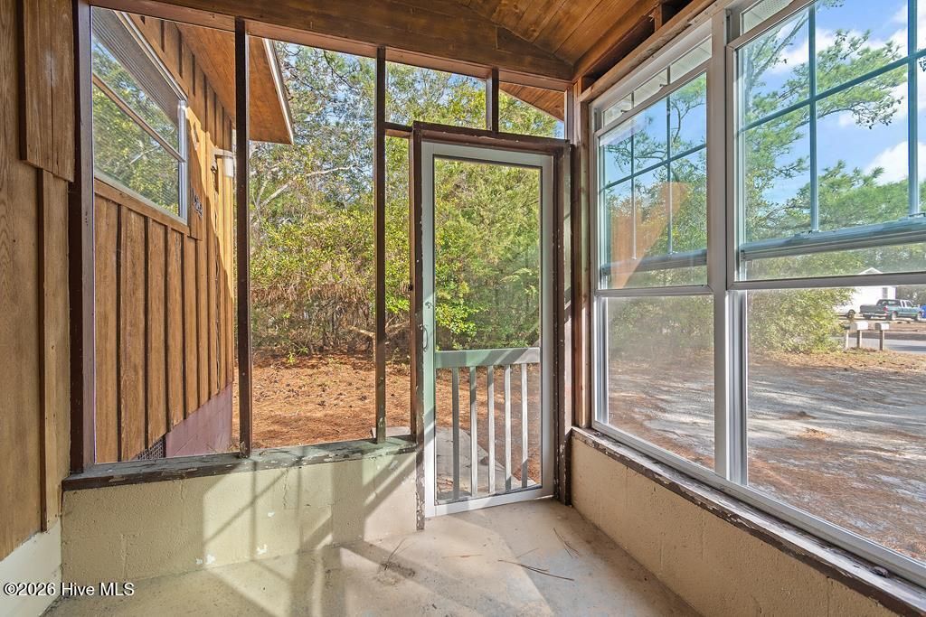 Photo of 129 NE 18th Street NE, Oak Island, NC 28465 (MLS # 100584936)