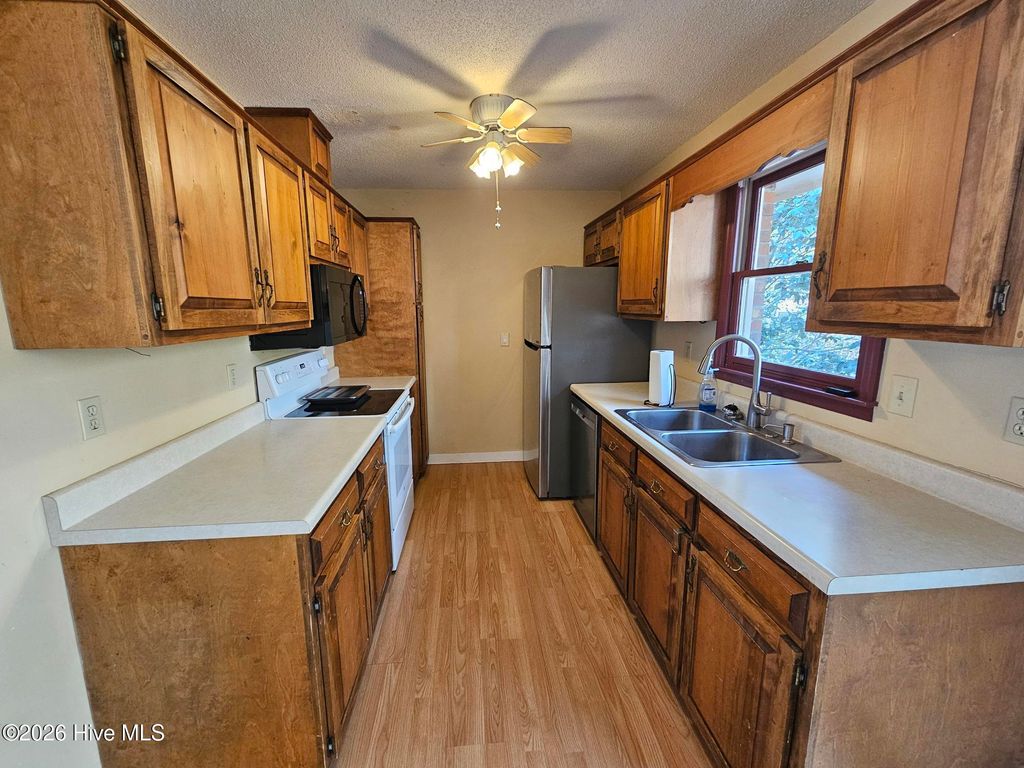 Photo of 314 Golden Road, Wilmington, NC 28409 (MLS # 100548201)