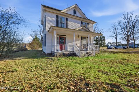 37 Zion Road Hobbsville NC 27946