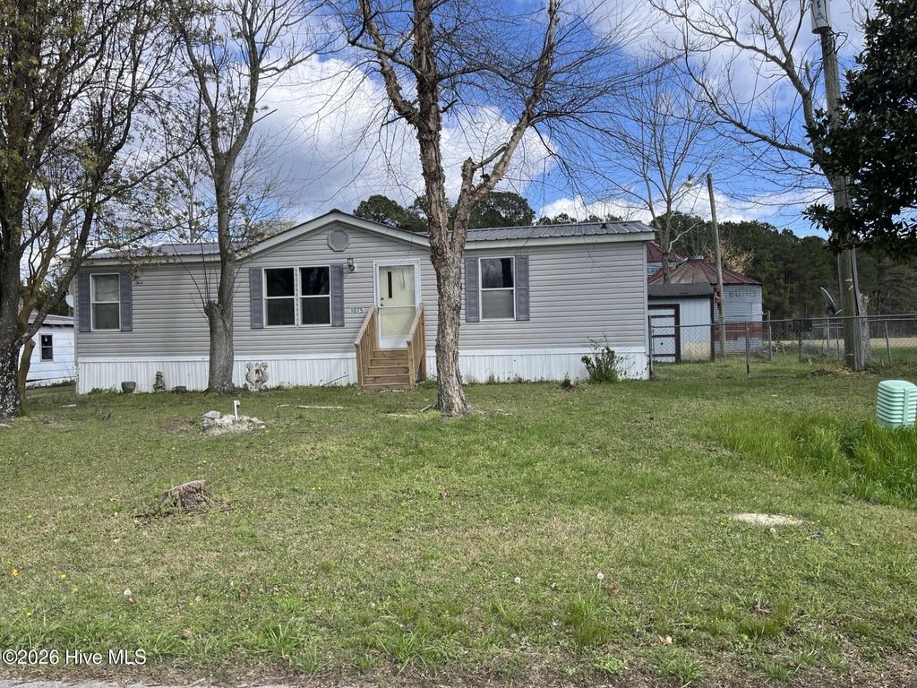 Photo of 1111 Evan Perry Road, Jamesville, NC 27846 (MLS # 100565081)