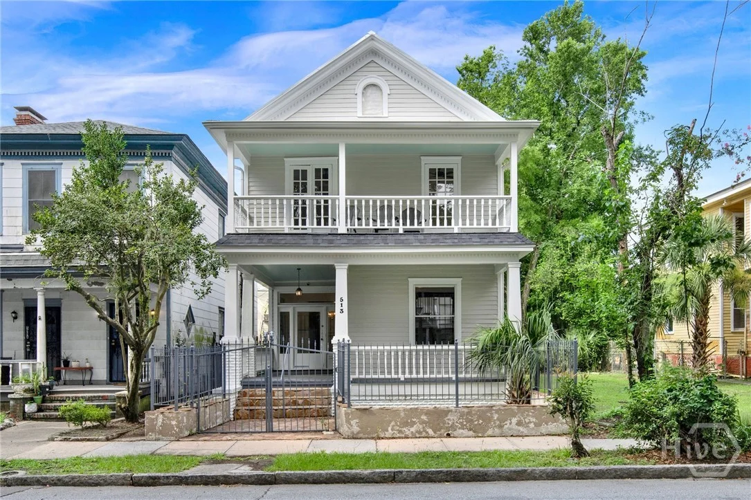 513 W 37th Street
