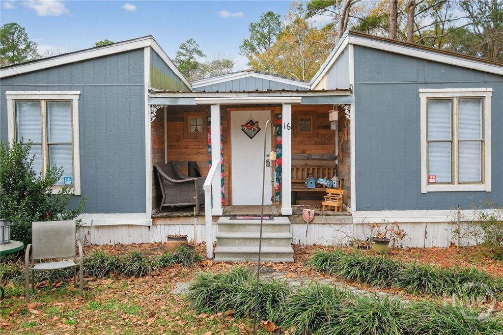 Photo of 16 Fort Argyle Court, Savannah, GA 31419 (MLS # SA347325)