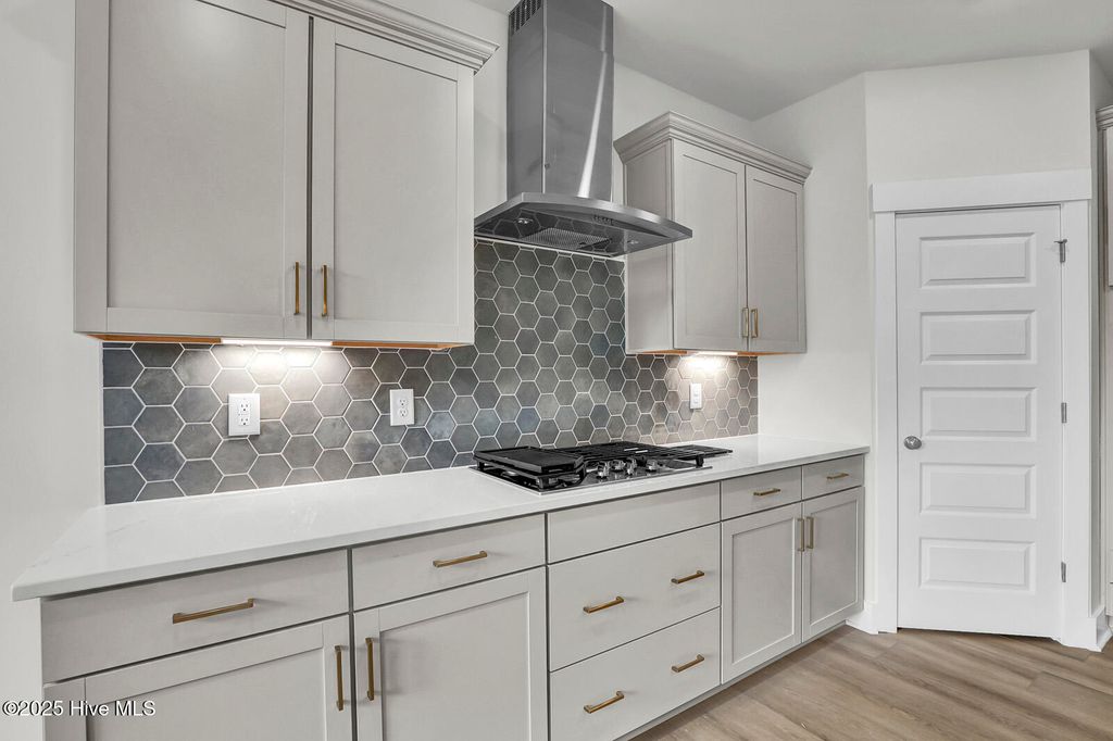 Photo of 174 Planters Walk, Hampstead, NC 28443 (MLS # 100514994)