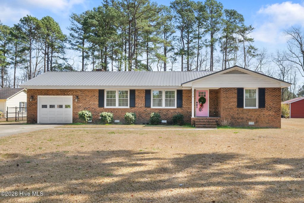 Photo of 238 Dogwood Drive, Warsaw, NC 28398 (MLS # 100558983)