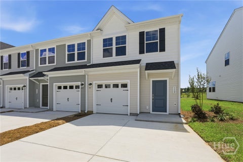 Townhouse For Sale - 112 Brunson Circle<br/> Guyton, GA 31312