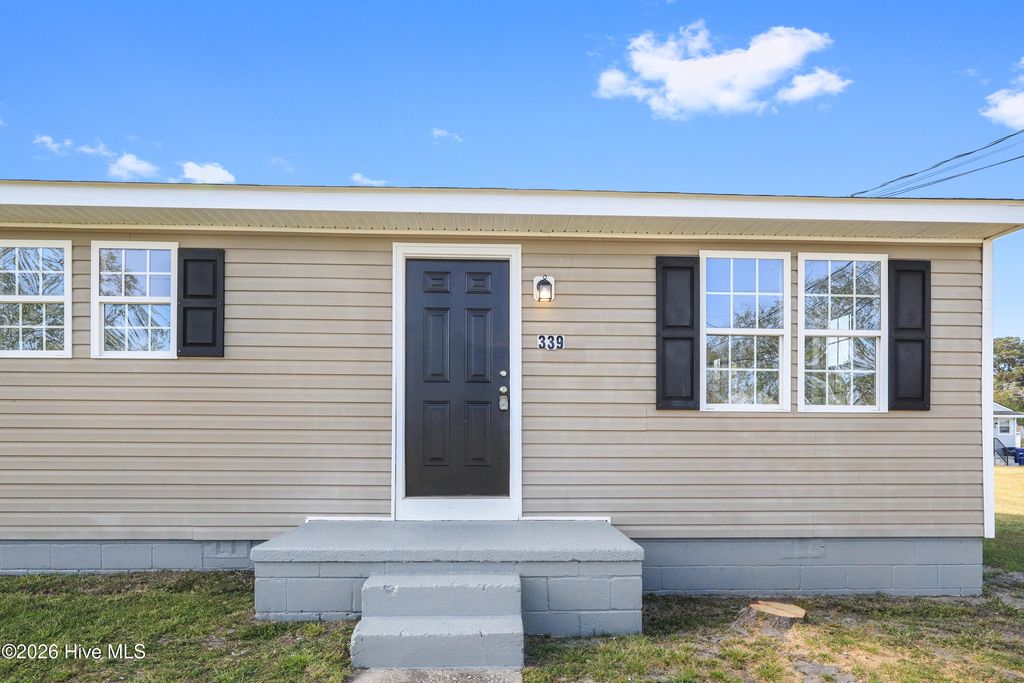 Photo of 337339 Starling Street, Jacksonville, NC 28540 (MLS # 100563835)
