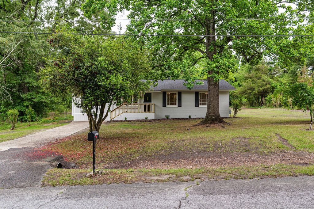 Photo of 3912 Debra Street, Augusta, GA 30906 (MLS # 555315)