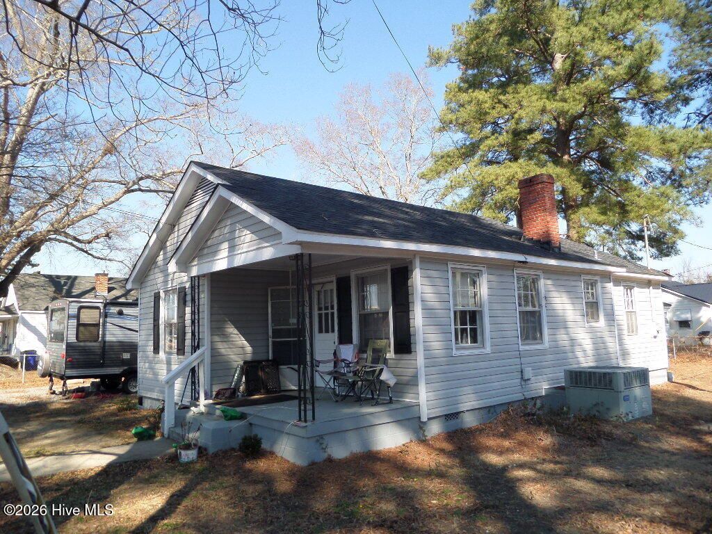 Photo of 701 Hardee Road, Kinston, NC 28504 (MLS # 100553877)
