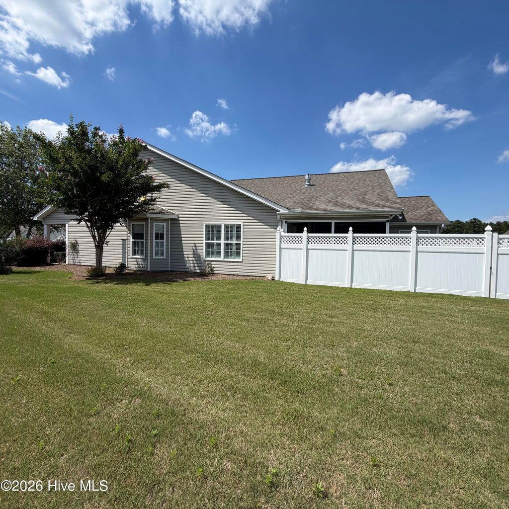 Photo of 3307 Honeysuckle Drive, Winterville, NC 28590 (MLS # 100577360)