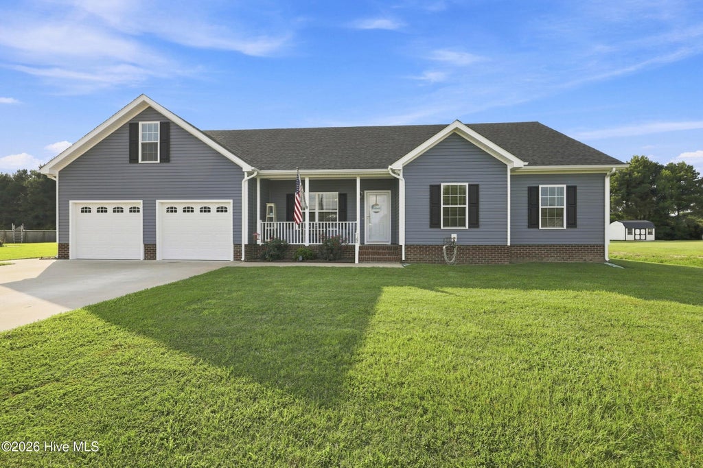 Photo of 102 Cutters Lane, Elizabeth City, NC 27909 (MLS # 100592990)