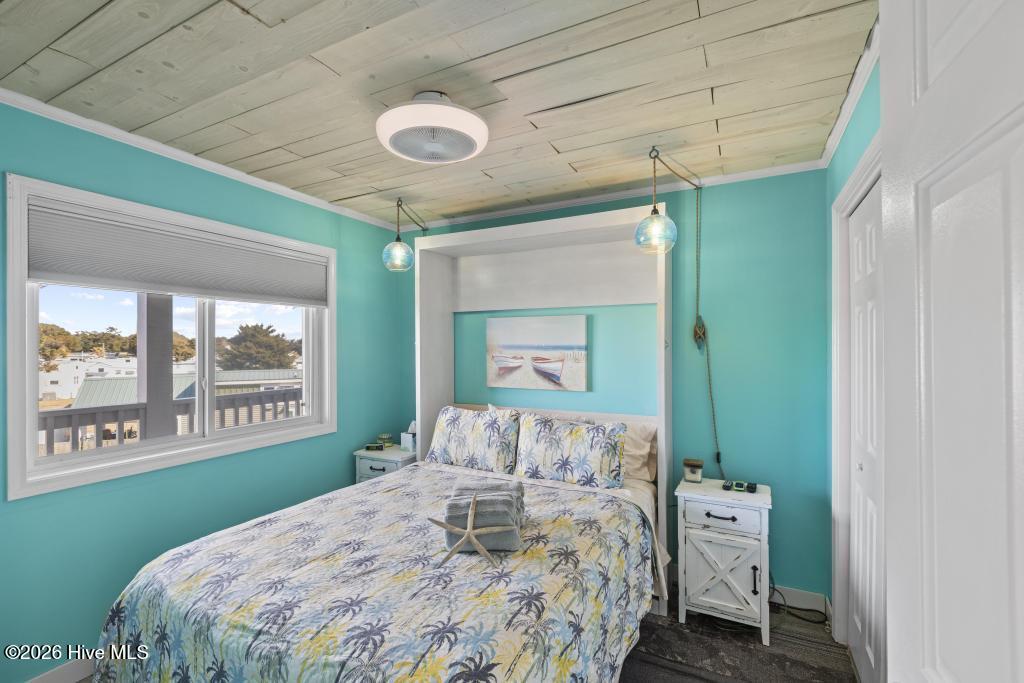 650 Cedar Point Boulevard B25