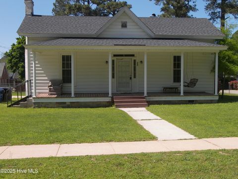 Multifamily For Sale - 223 E Railroad Street<br/> Spring Hope, NC 27882