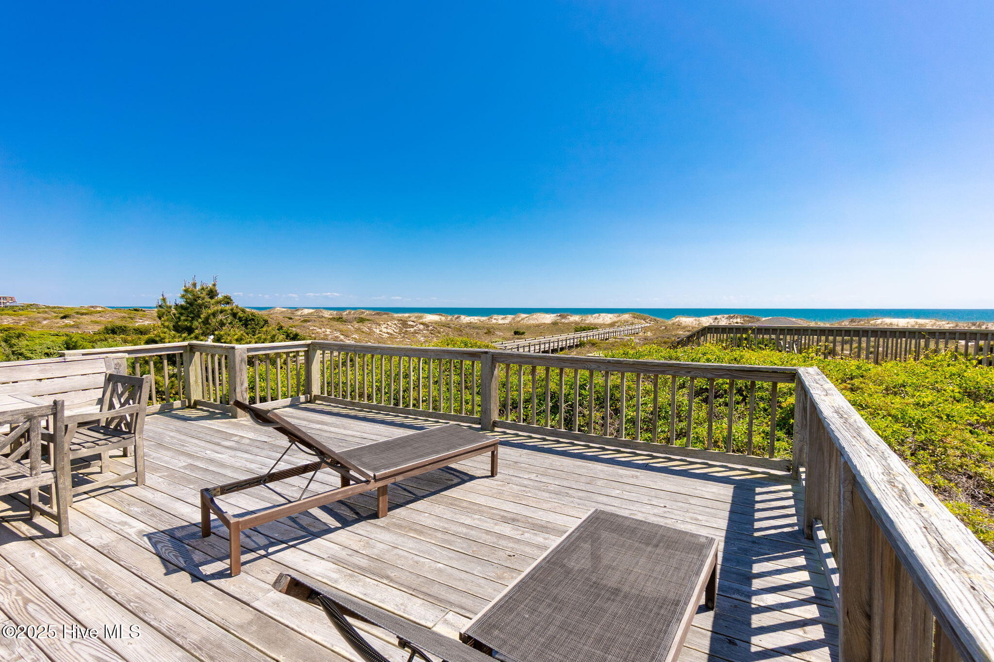 300 Ocean Blvd Extension B