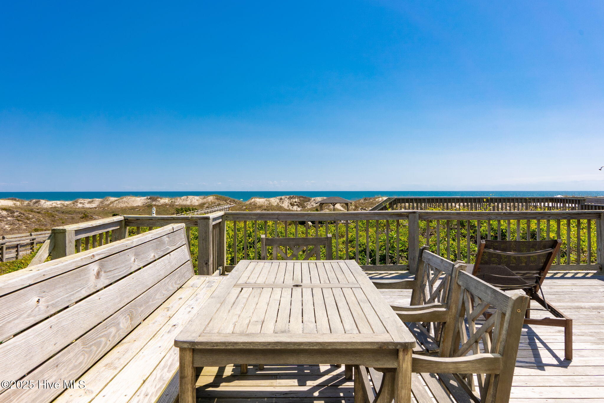 300 Ocean Blvd Extension B