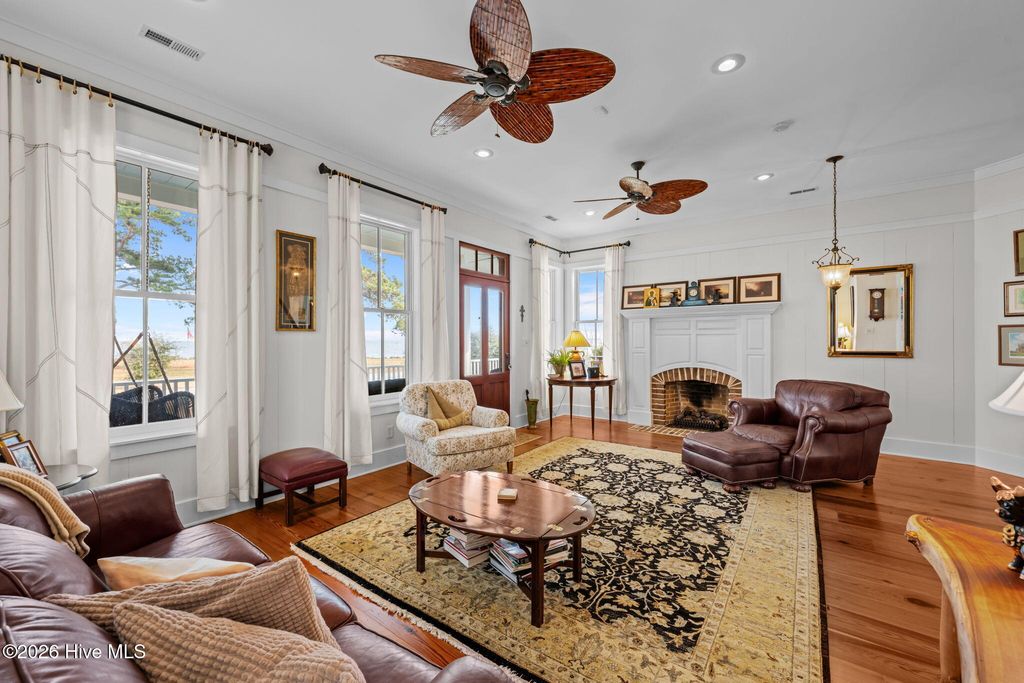 Photo of 203 Vandemere Street, Oriental, NC 28571 (MLS # 100548836)