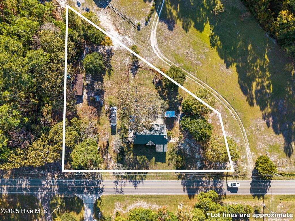 Photo of 1279 Stone Chimney Road SW, Supply, NC 28462 (MLS # 100538220)