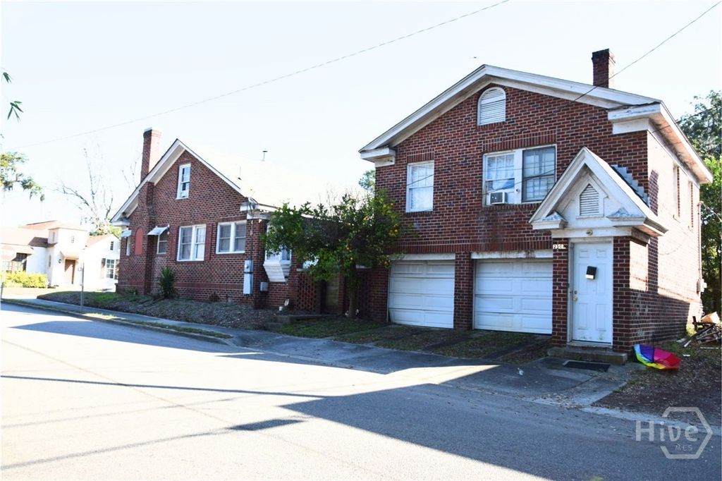 Photo of 1001 E 41st Street, Savannah, GA 31401 (MLS # SA346513)