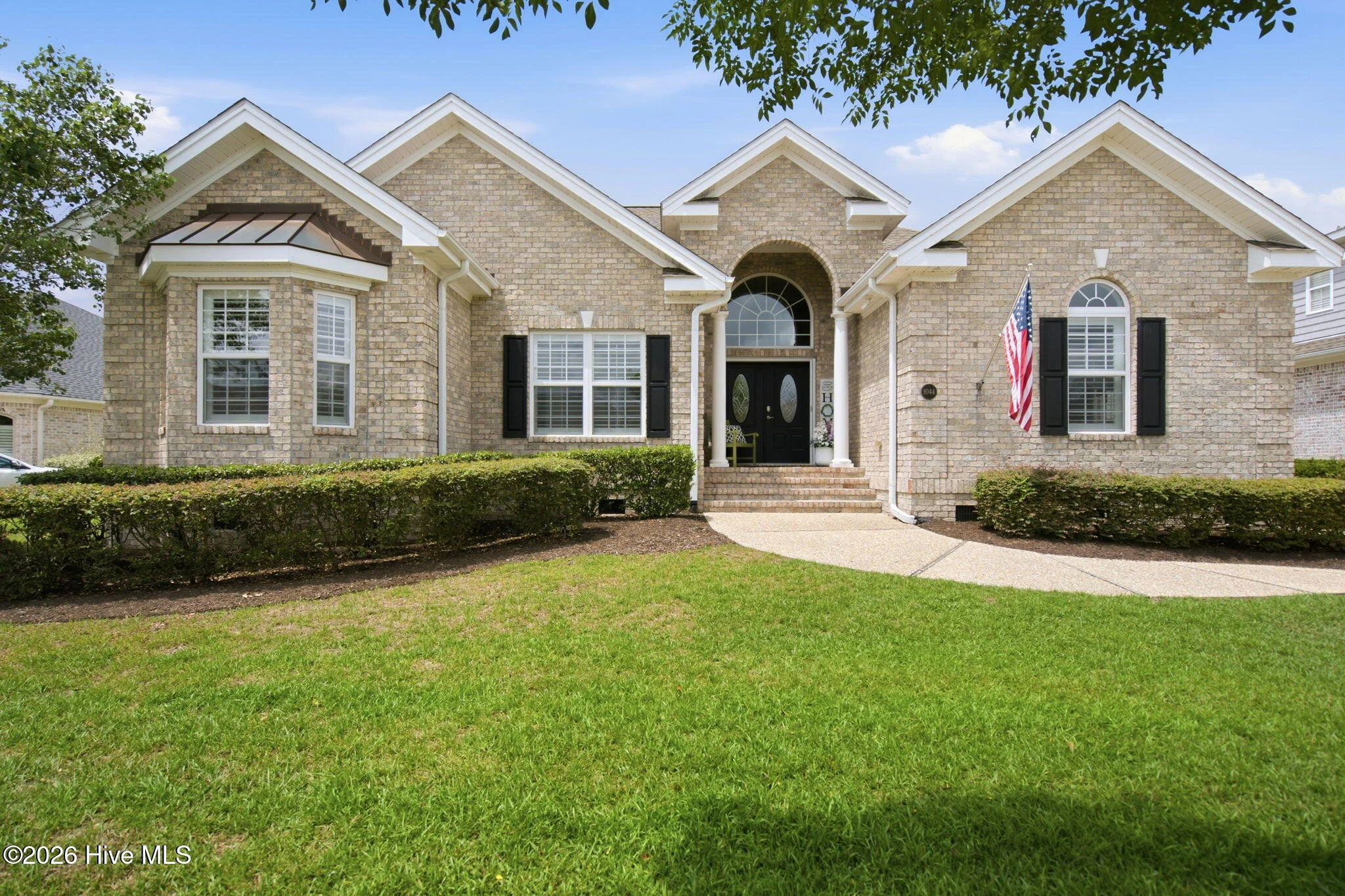 1044 Leesburg Drive