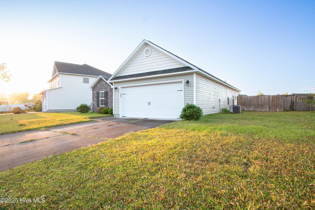 Photo of 207 Seville Street, Jacksonville, NC 28546 (MLS # 100541237)