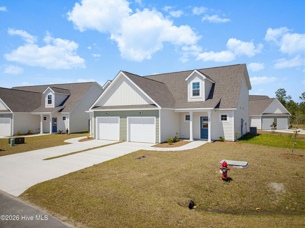 Photo of 208 Sandpiper Place, Holly Ridge, NC 28445 (MLS # 100567260)