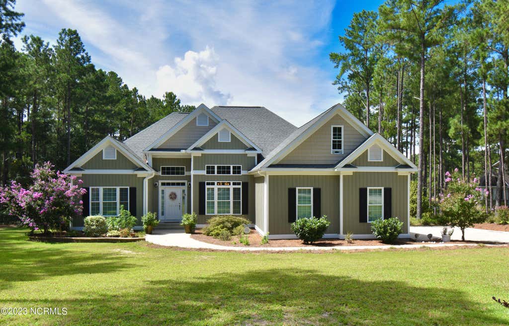 Photo of 16540 Spillway Drive, Wagram, NC 28396 (MLS # 100586522)