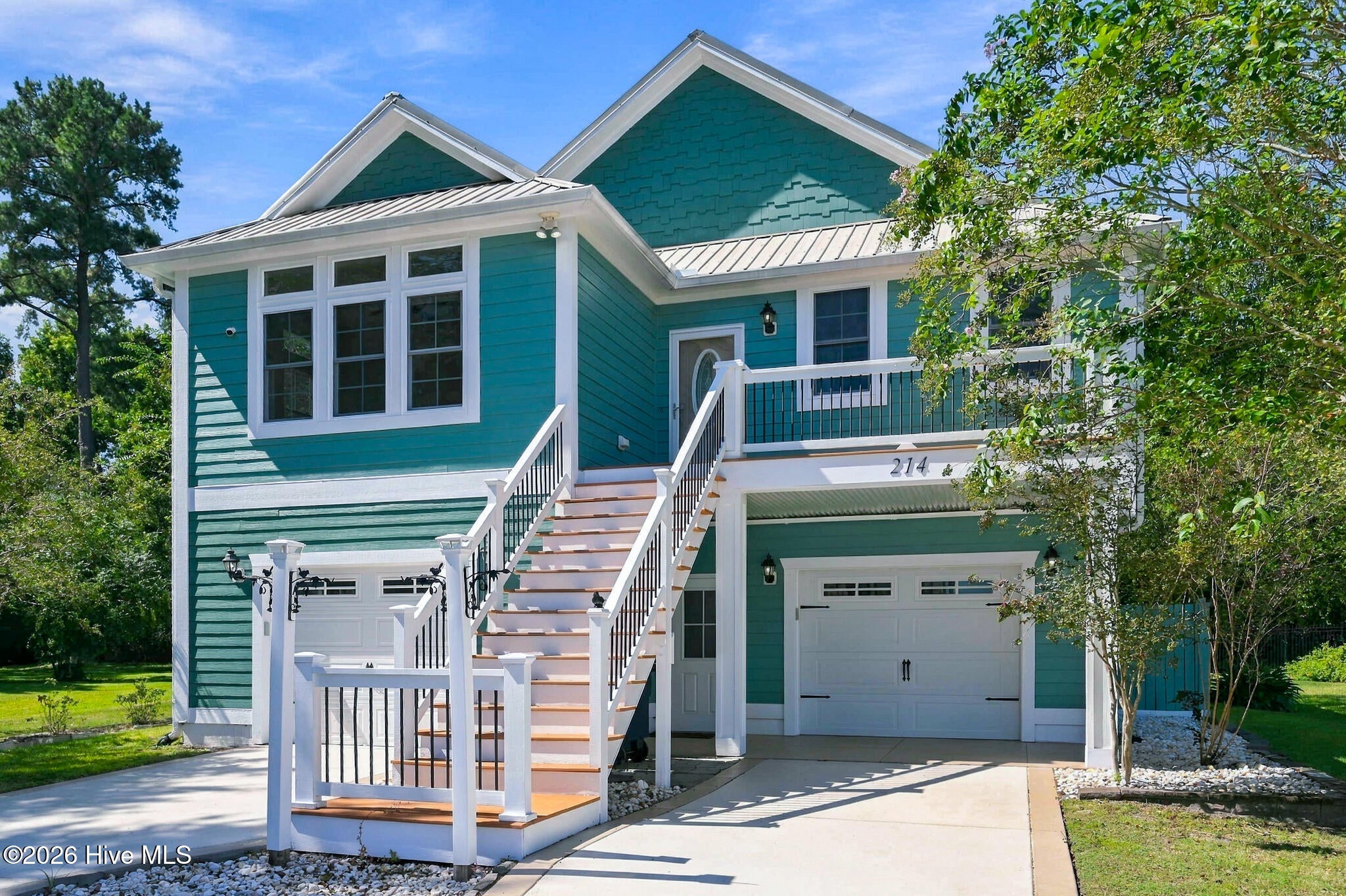 214 Laguna Lane