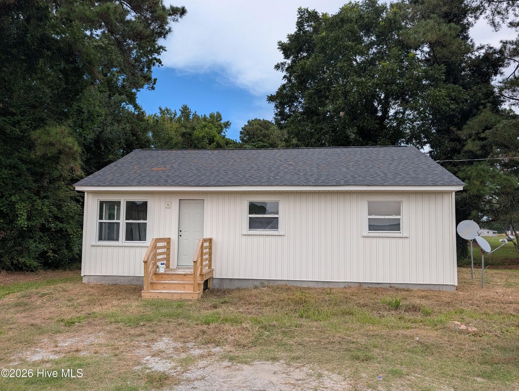 Photo of 1924 Saint John Church Road, Washington, NC 27889 (MLS # 100609535)