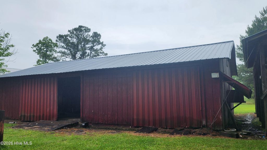 Photo of 581 Hallsboro Road, Clarkton, NC (MLS # 100572859)