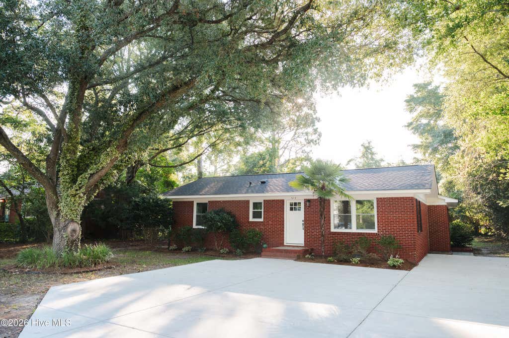 Photo of 212 Wood Dale Drive, Wilmington, NC 28403 (MLS # 100587474)