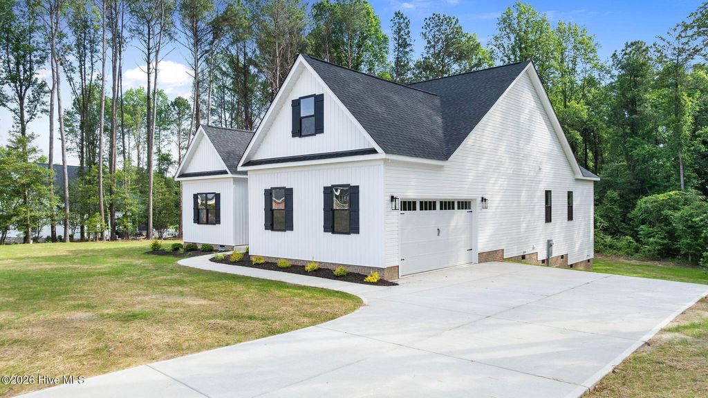 Photo of 505 Brighton Drive, Goldsboro, NC 27530 (MLS # 100573266)