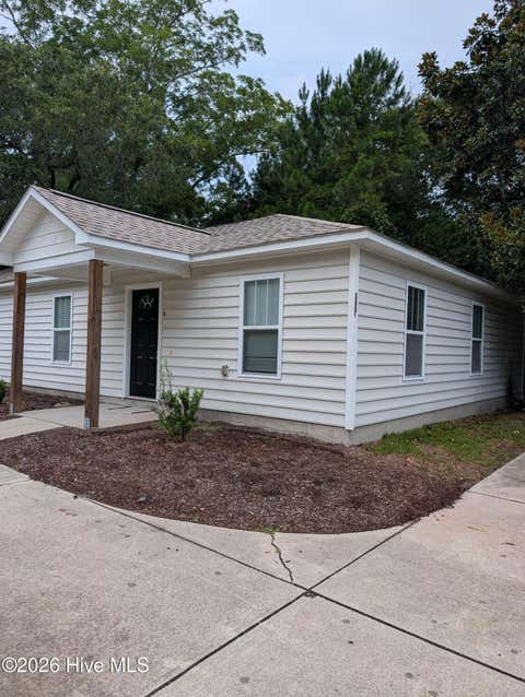 Multifamily For Rent - 300 Williams Store Road #B<br/> Hampstead, NC 28443