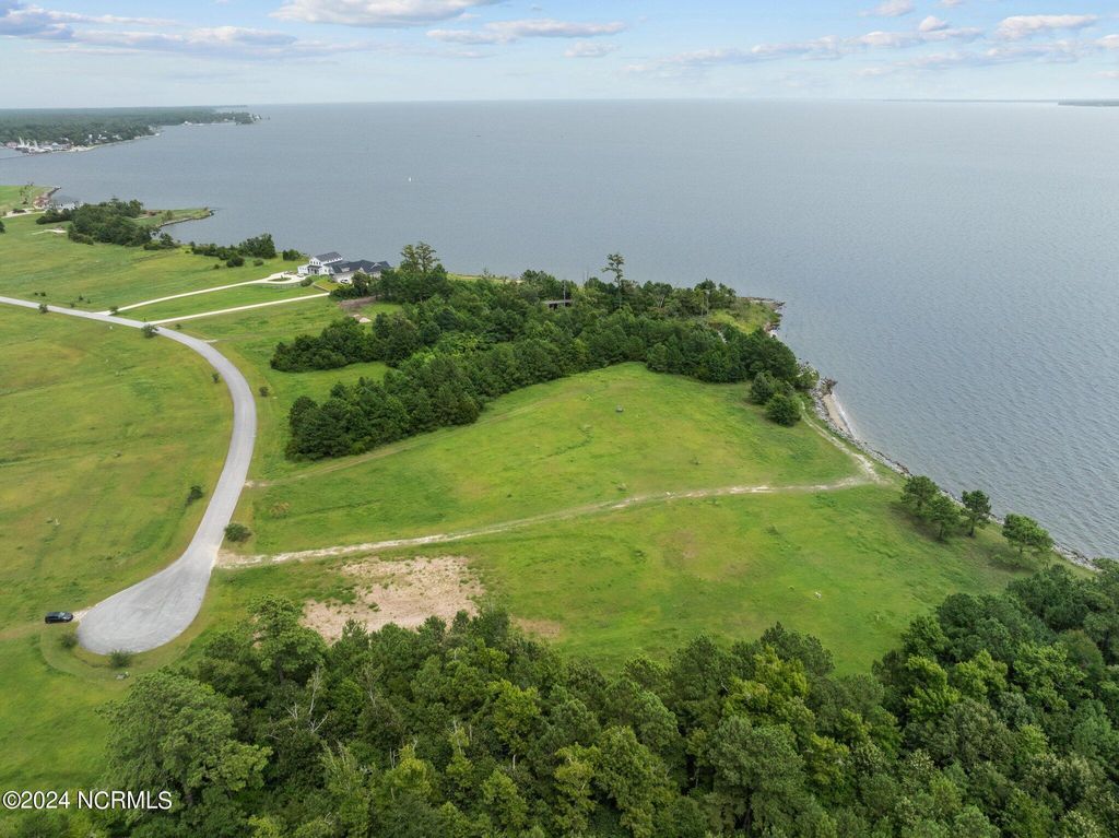 Photo of 363 Wind Lake Road S, Oriental, NC 28571 (MLS # 100566450)