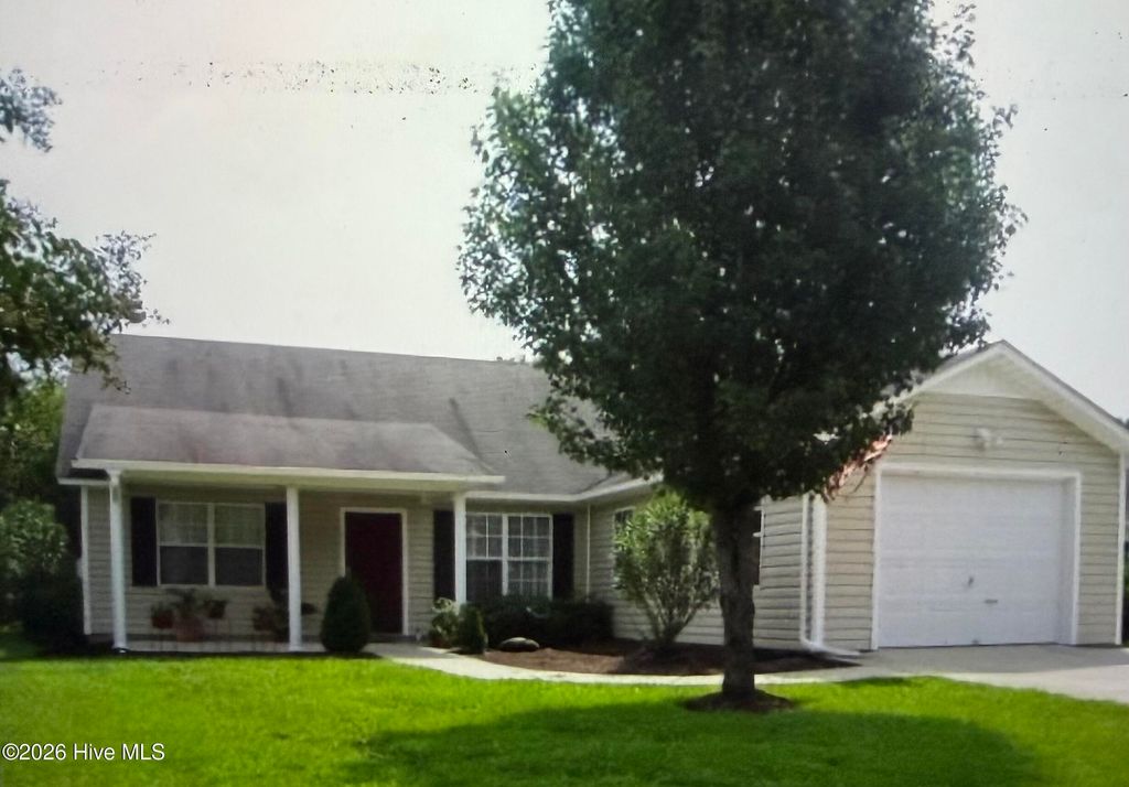 Photo of 116 Luke Court, New Bern, NC 28560 (MLS # 100565584)