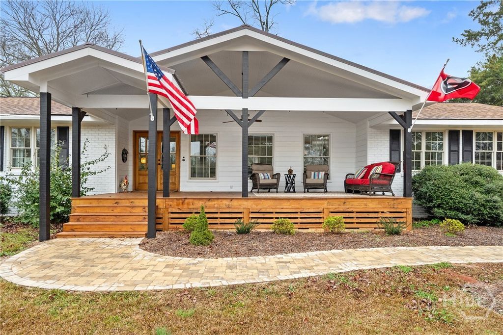 Photo of 4535 S Barnett Shoals Road, Athens, GA 30605 (MLS # CL344877)