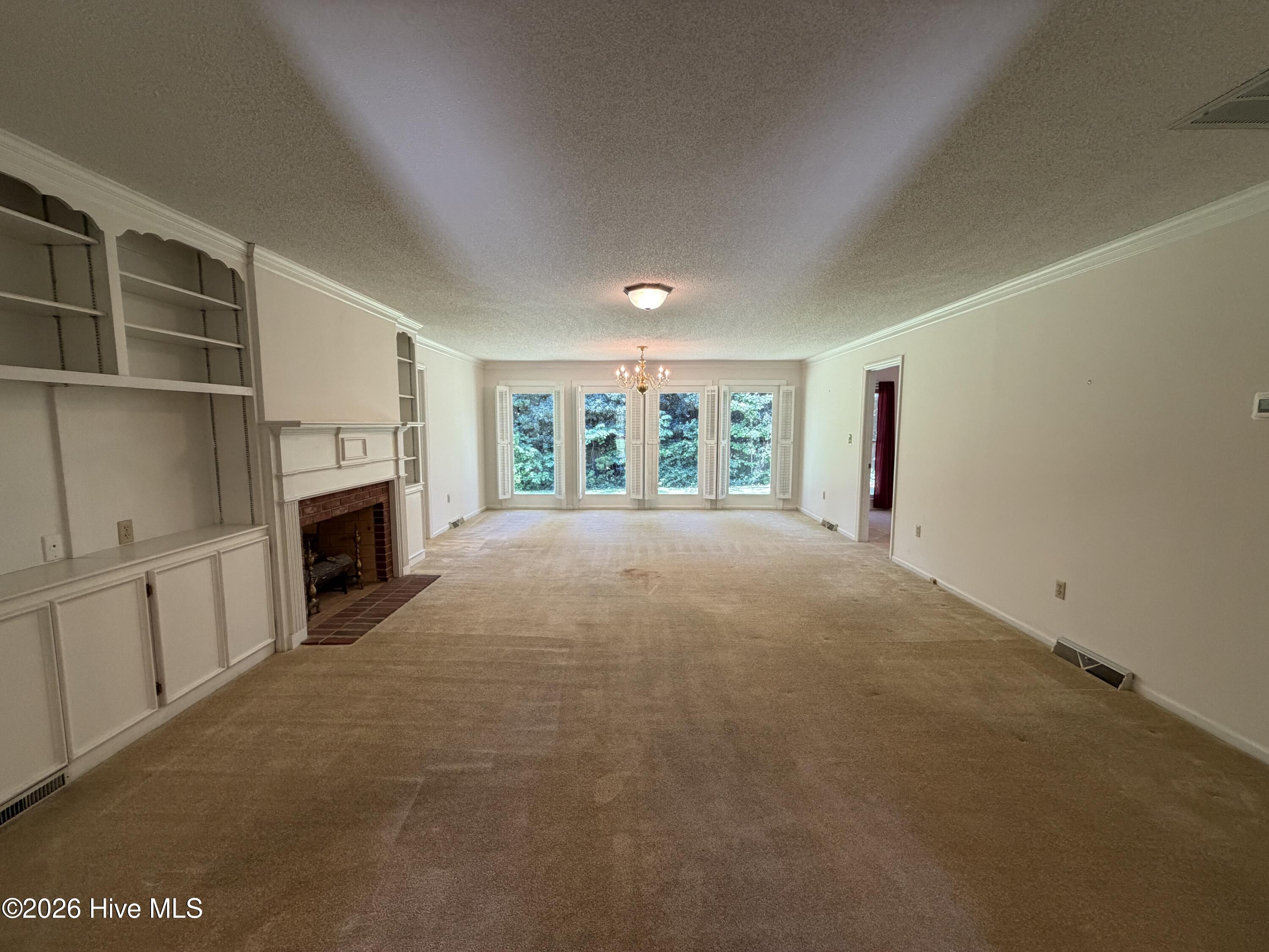 683 Chestnut Drive
