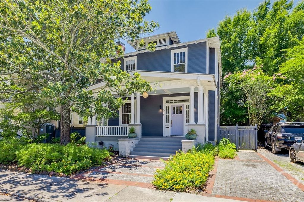 Photo of 525 Maupas Avenue, Savannah, GA 31401 (MLS # SA356611)
