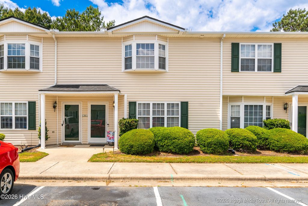 Photo of 2325 Vineyard Drive #C6, Winterville, NC 28590 (MLS # 100568154)