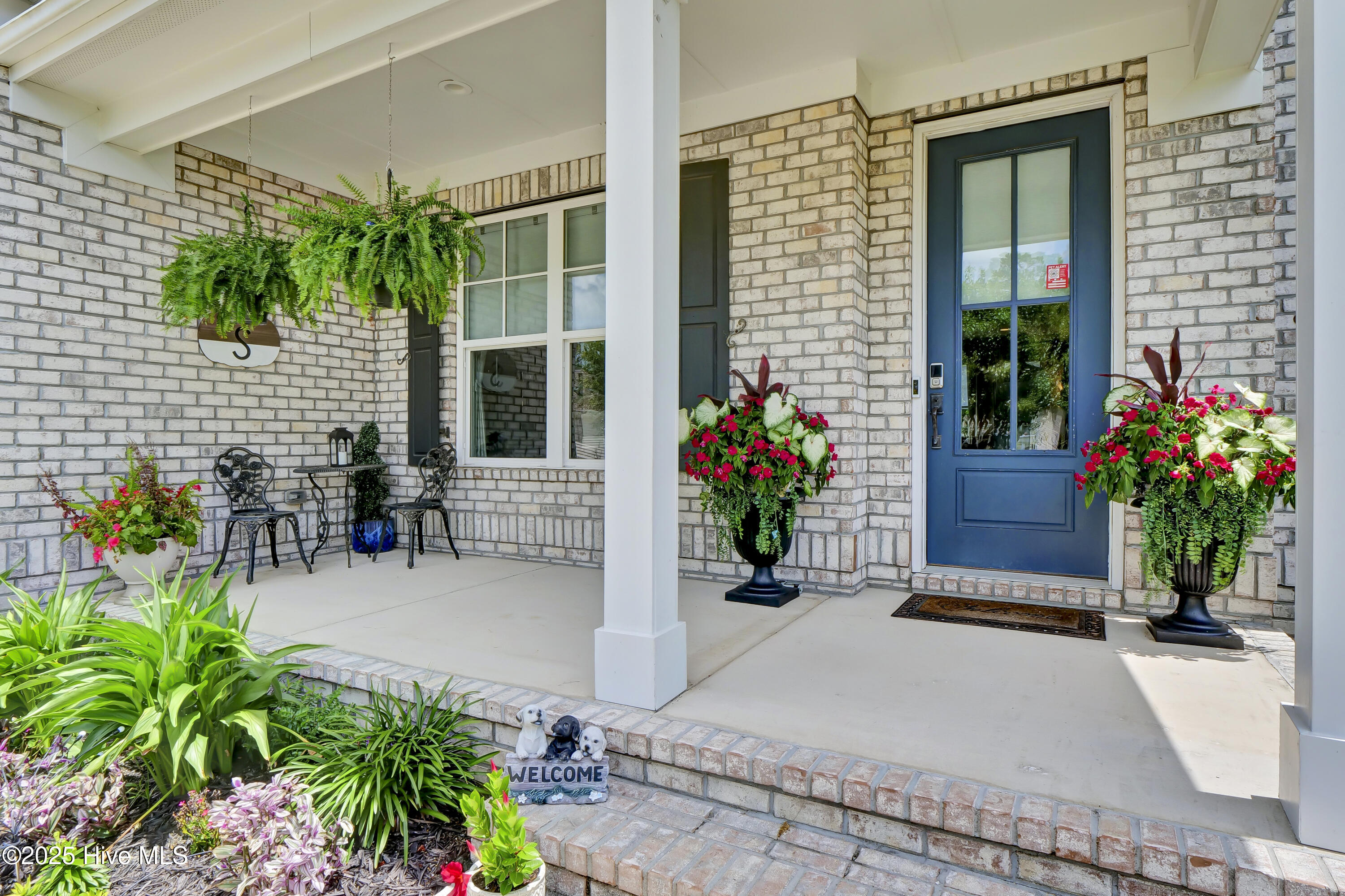 837 Bedminister Lane