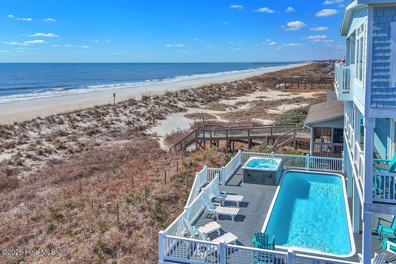 2605 E Beach Drive