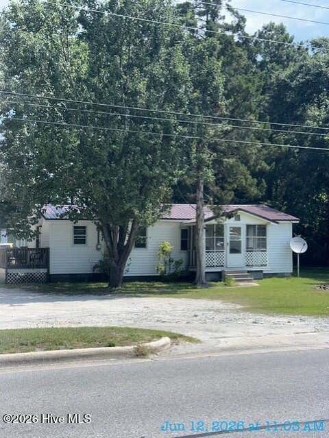 Photo of 716 Kinston Highway, Richlands, NC 28574 (MLS # 100583688)