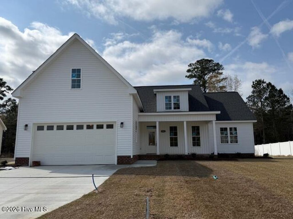 Photo of 3301 School View Drive, Farmville, NC 27828 (MLS # 100562981)