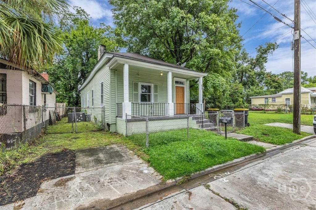 Photo of 917 Elliott Avenue, Savannah, GA 31415 (MLS # SA362038)