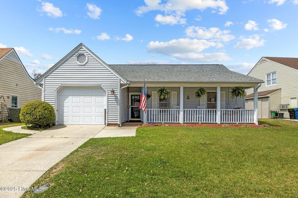 Photo of 3006 Old Gate Road, Morehead City, NC 28557 (MLS # 100498714)