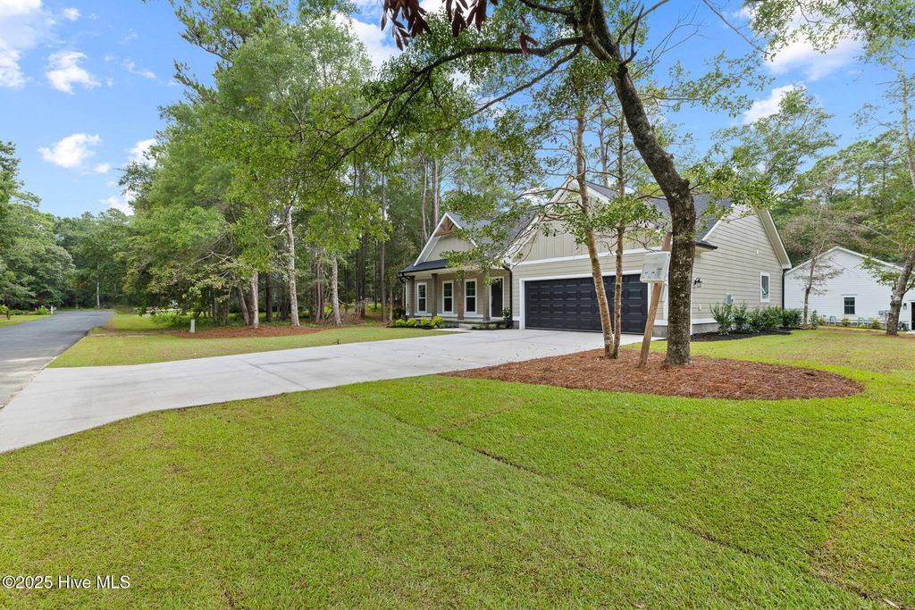 Photo of 745 Lakeside Drive SE #46, Bolivia, NC 28422 (MLS # 100552676)